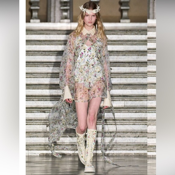 MaxMara 2024 Resort Knee High Floral Canvas Lace Up Boots EU 37 / US 7 - Picture 12 of 12